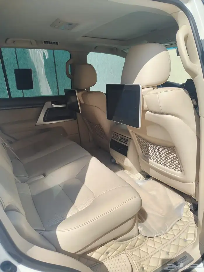 تويوتا جيب في اكس ار موديل 2020 14