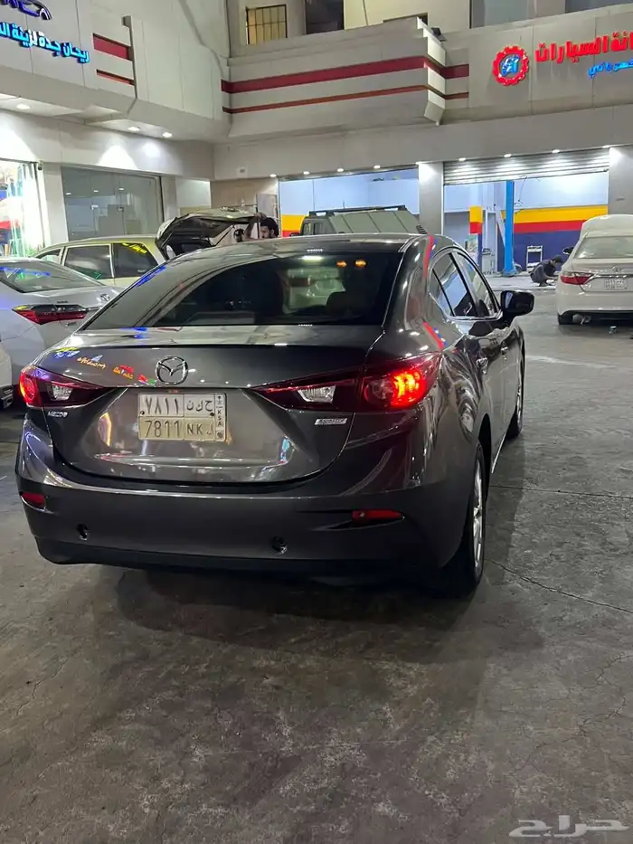 مازدا 3 2015 ممشى 190 الف للبيع مالك واحد 2