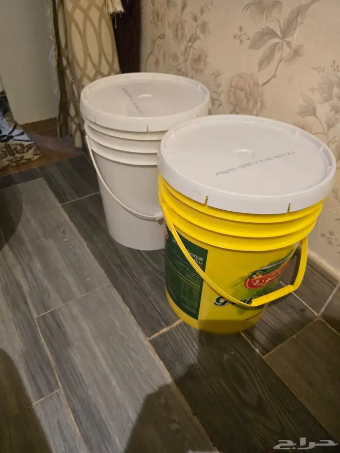 للبيع سطول بلاستيك حجم كبير للبهارات والدقيق الطحين وللمطابخ 0