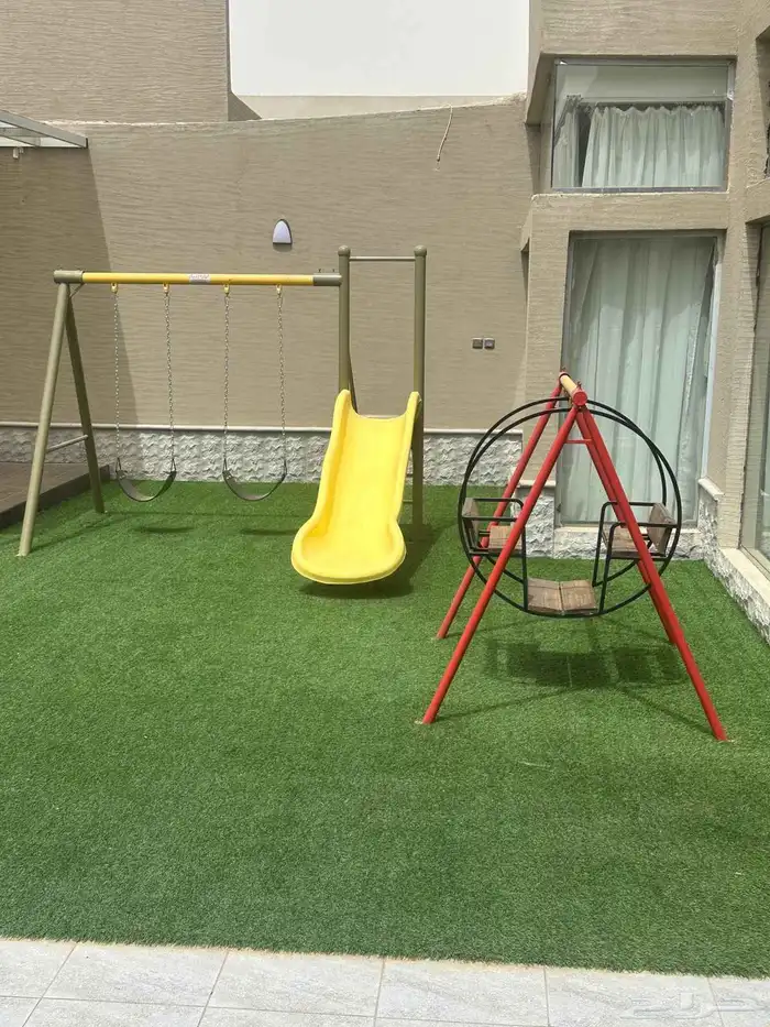 شاليهات للايجار نظام غرفتين صاله مسبح مطبخ حوش جلسات خارجيه 3