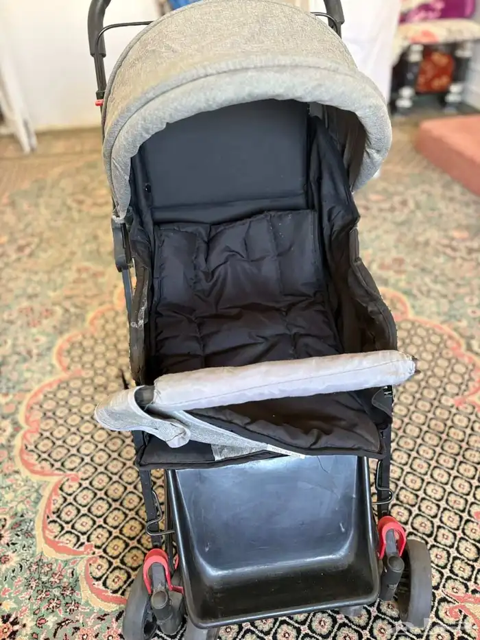 عربيه اطفال مستخدم 0