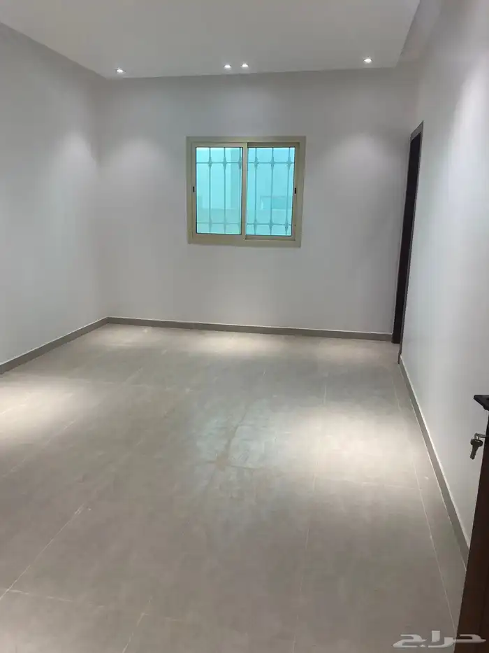 فيلا دوبلكس بمسبح فاخرة جدا وجديدة للايجار 17