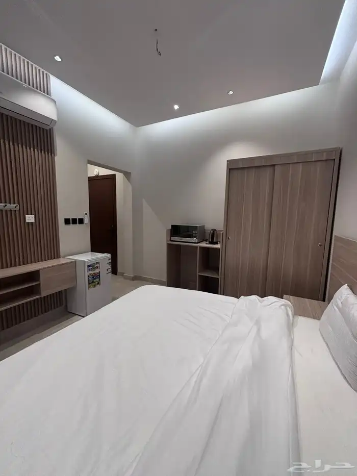 شقق واستديوهات مفرشه للإيجار شهري سنوي جده 5