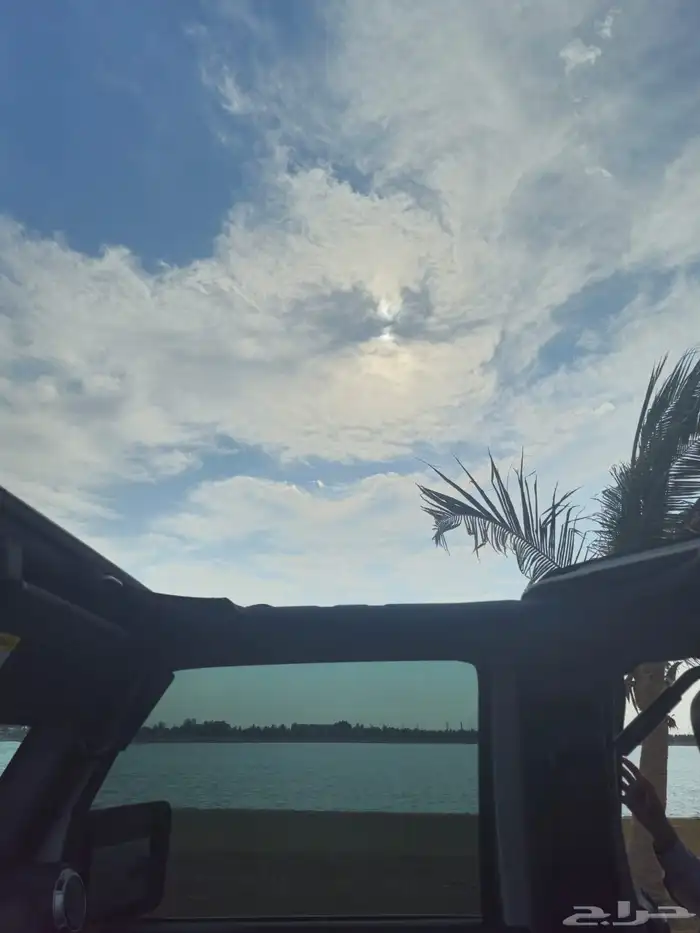 جيب رنجلر 2016 صحارى بحاله جيده جدا 30