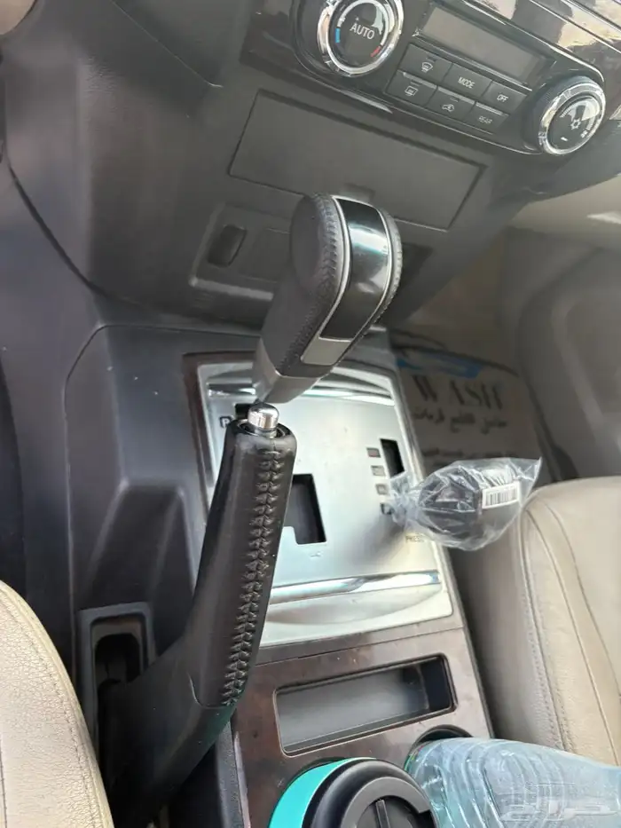 للبيع جيب باجيرو موديل 2018 فل كامل مكينة 3500شرط الفحص 6