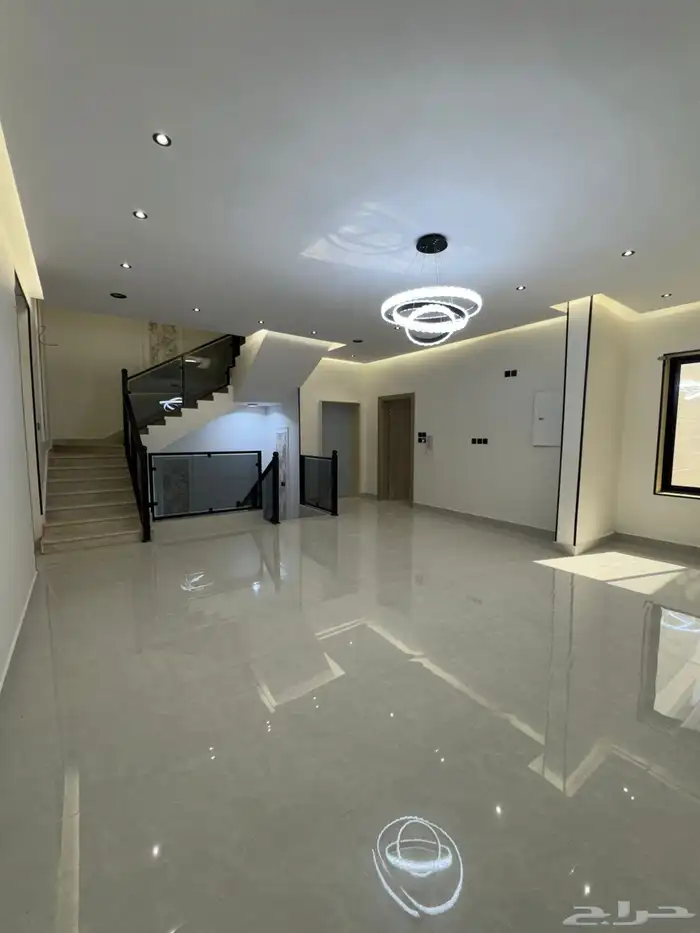 فيلا للبيع المديفر خلف شيب العزيزيه 13