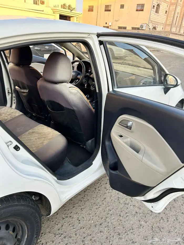 كيا ريو للبيع مويل 2013 11