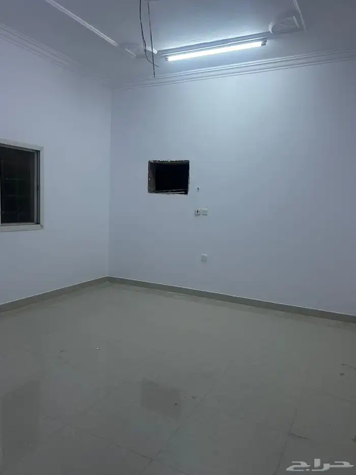 شقه للايجار حي الجنادريه 15