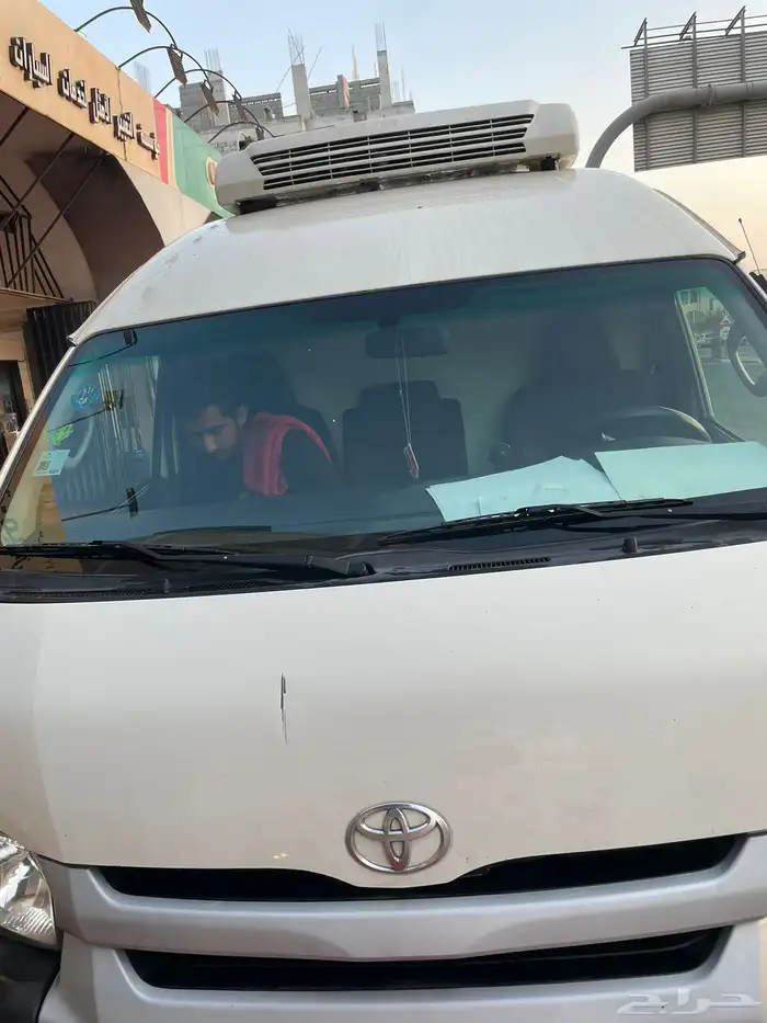 تويوتا فان بضاعة ثلاجة هاي روف 4