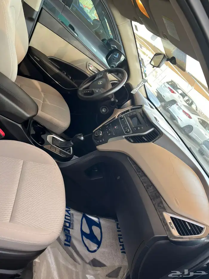 Hyundai santafe 2017 7