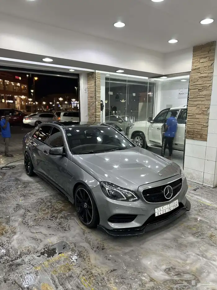 للبيع مرسيدس E300 1
