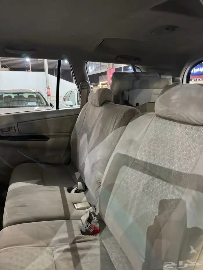 تويوتا انوفا 2011 قير عايدي 9