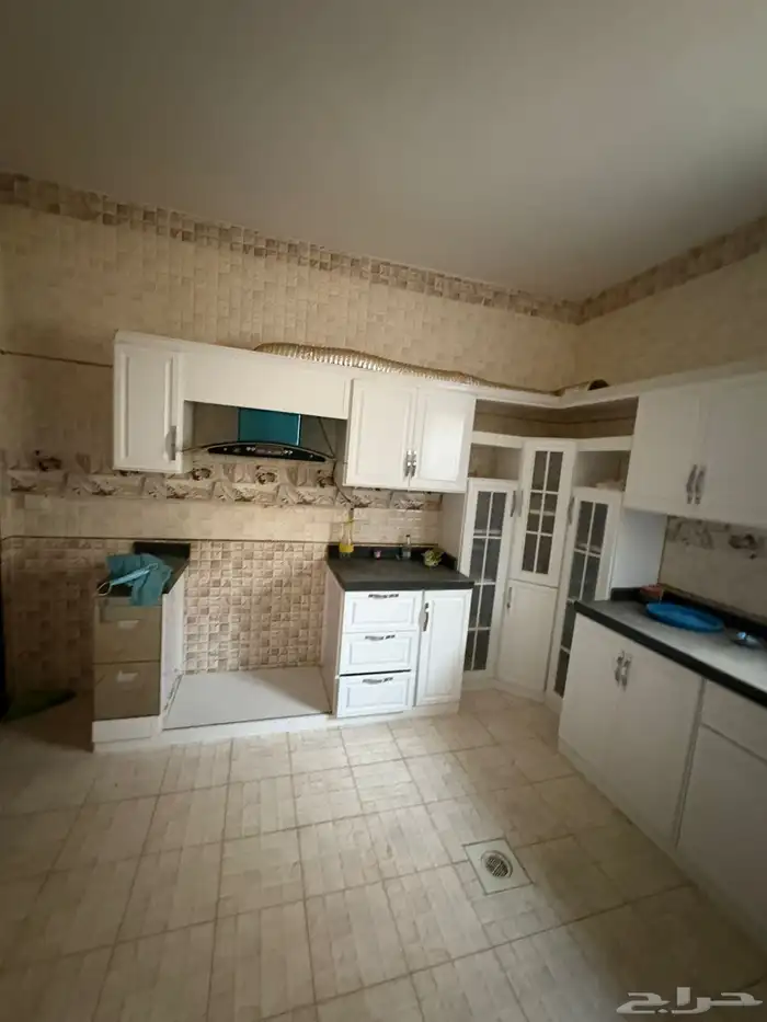 دور كامل في حي احد جنوب الرياض خمس غرف 14