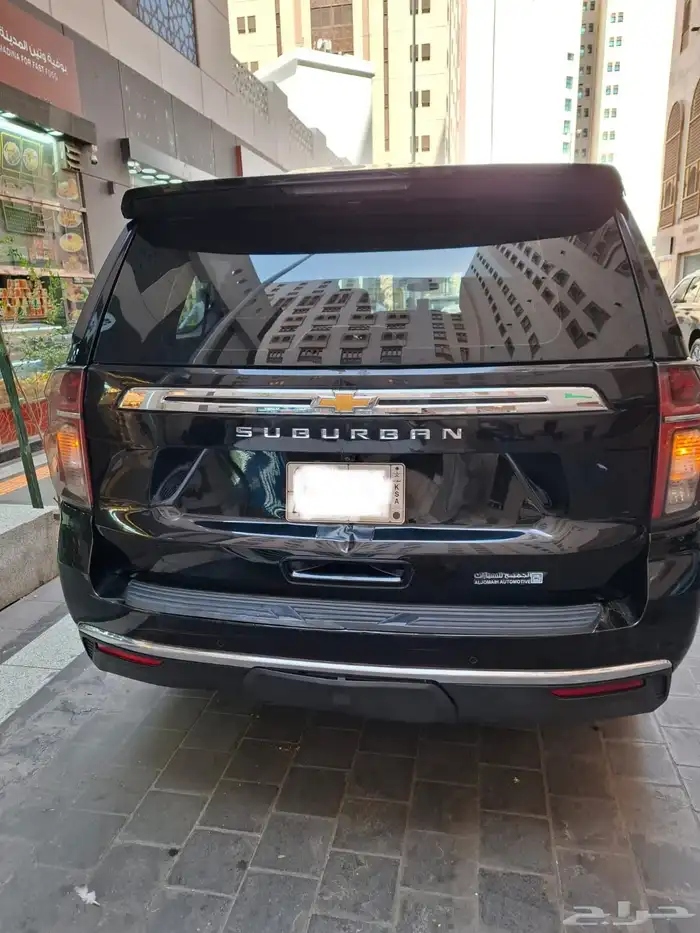 للبيع سوبربان 2021 اسود بحالة ممتازة 2