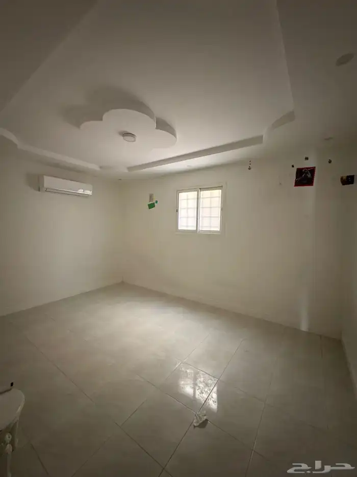 دور كامل في حي احد جنوب الرياض خمس غرف 11