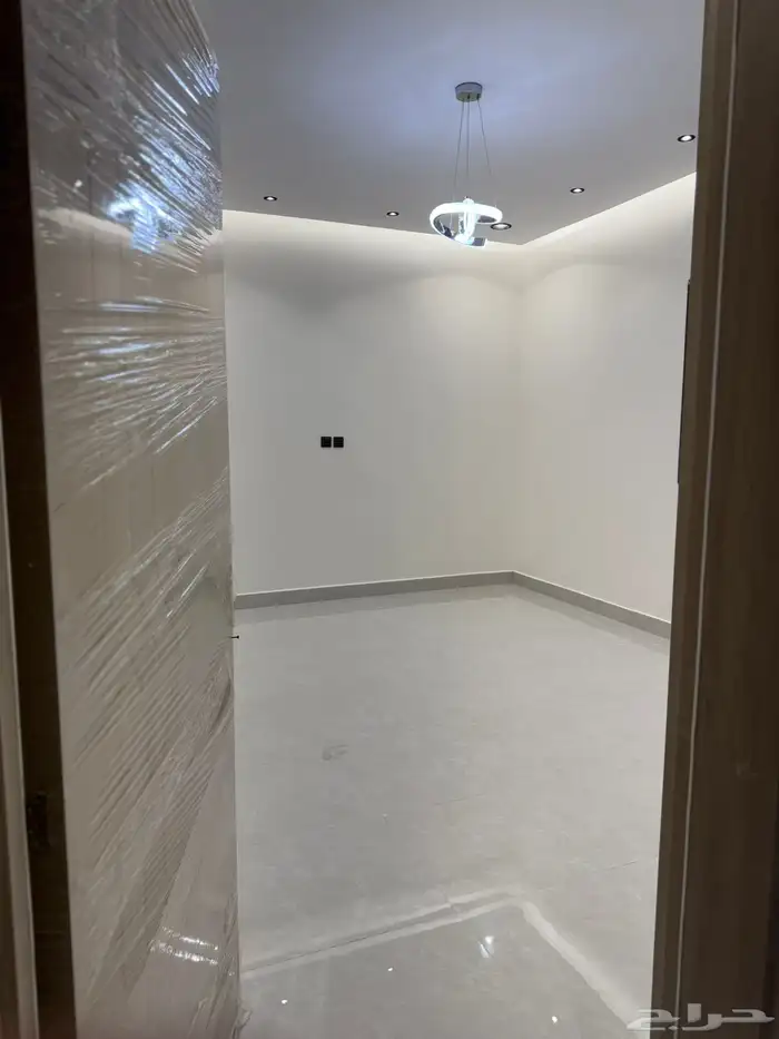 فيلا للبيع المديفر خلف شيب العزيزيه 11