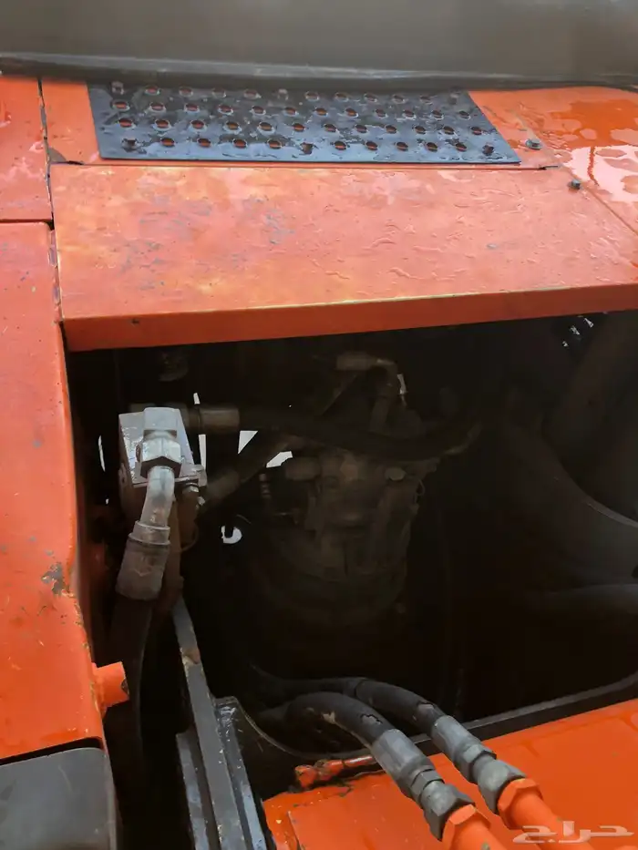 بوكلين هيتاشي 13