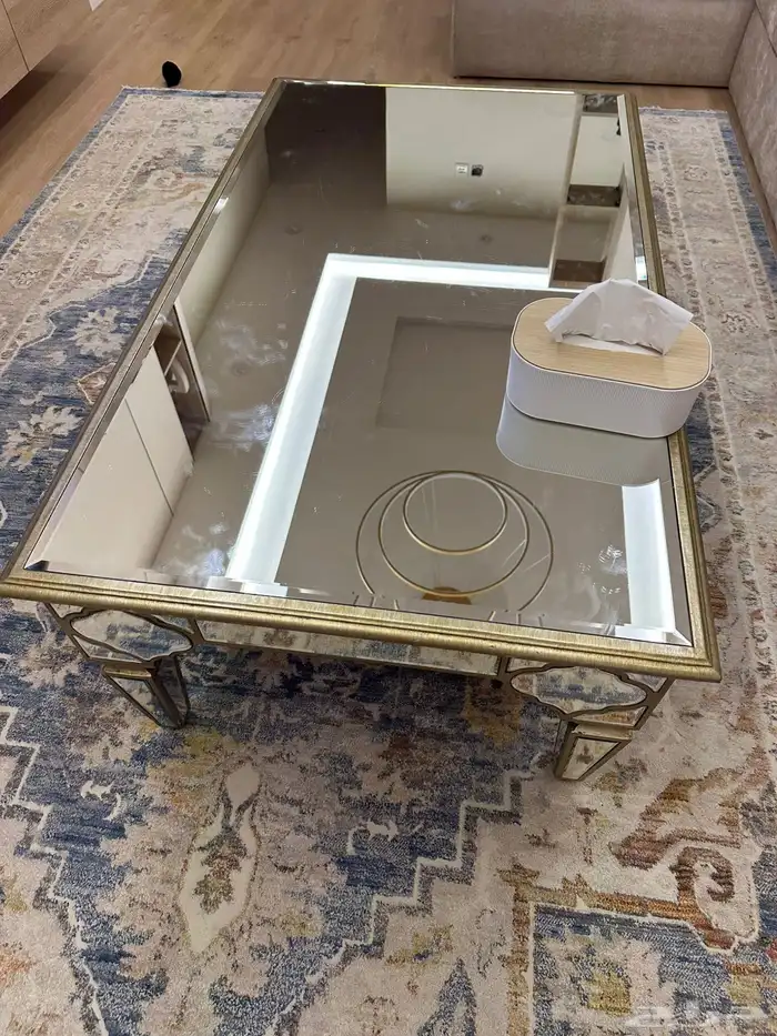 كنب مستخدم نظيف 6