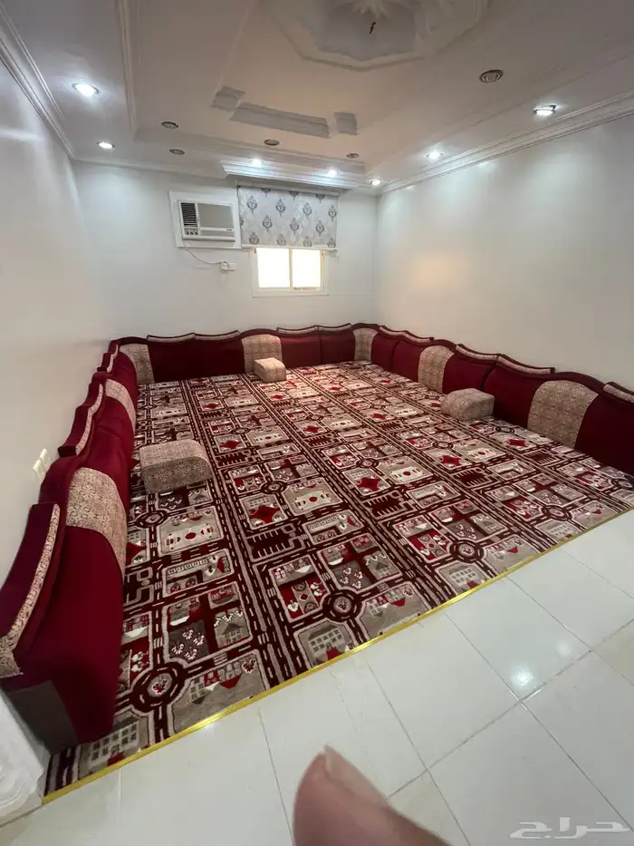 شقة مفروشة للايجار العزيزية دور ارضي مدخل خاص 2