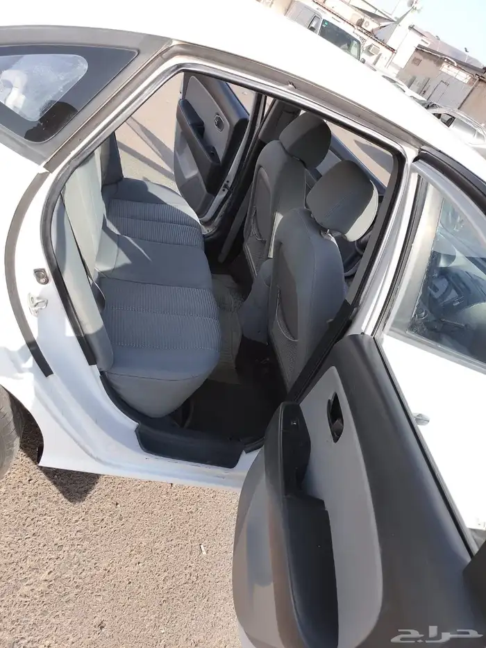 النترا 2012 قير عادي 7