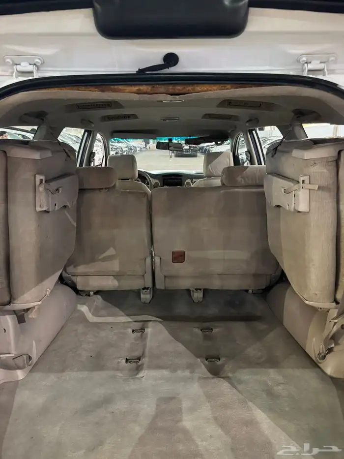 تويوتا انوفا 2011 قير عايدي 10