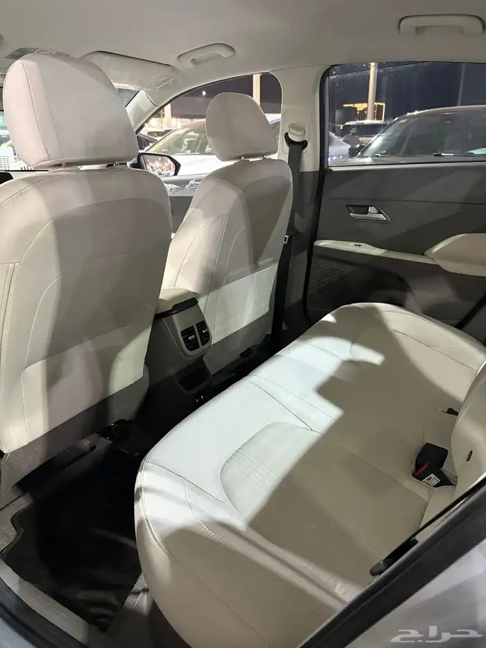 هيونداي اكسنت 2024 11