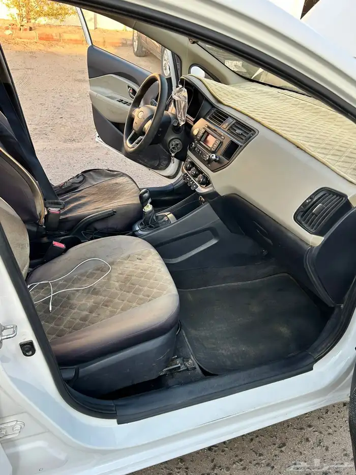 كيا ريو للبيع مويل 2013 14