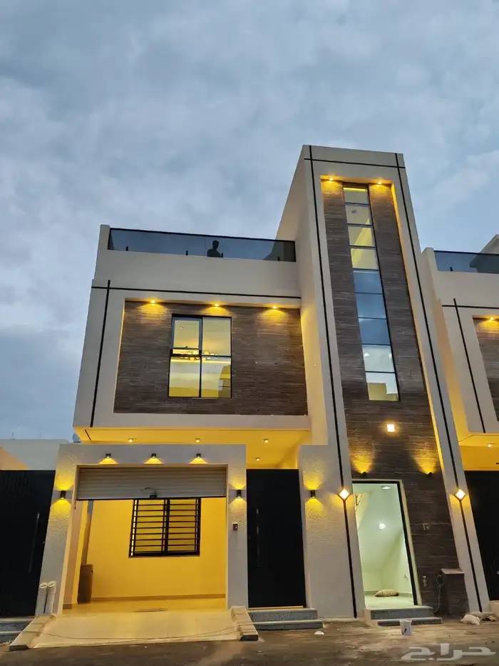 للبيع روف علوي مع ملحق درج داخلي وخارجي في احد رفيدة 1