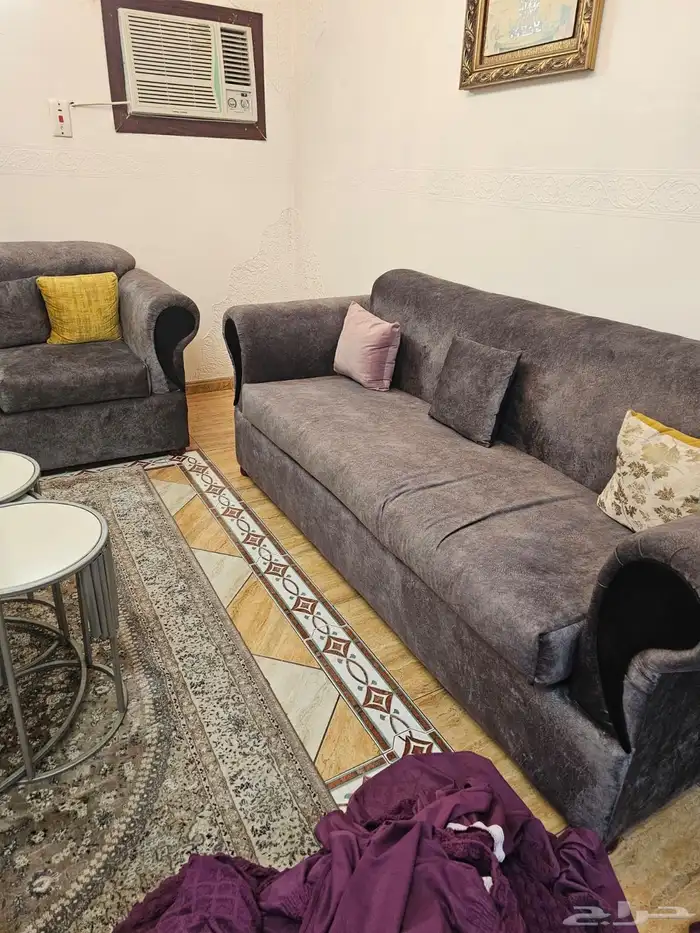 كنب للبيع مستعمل شبه جديد 1