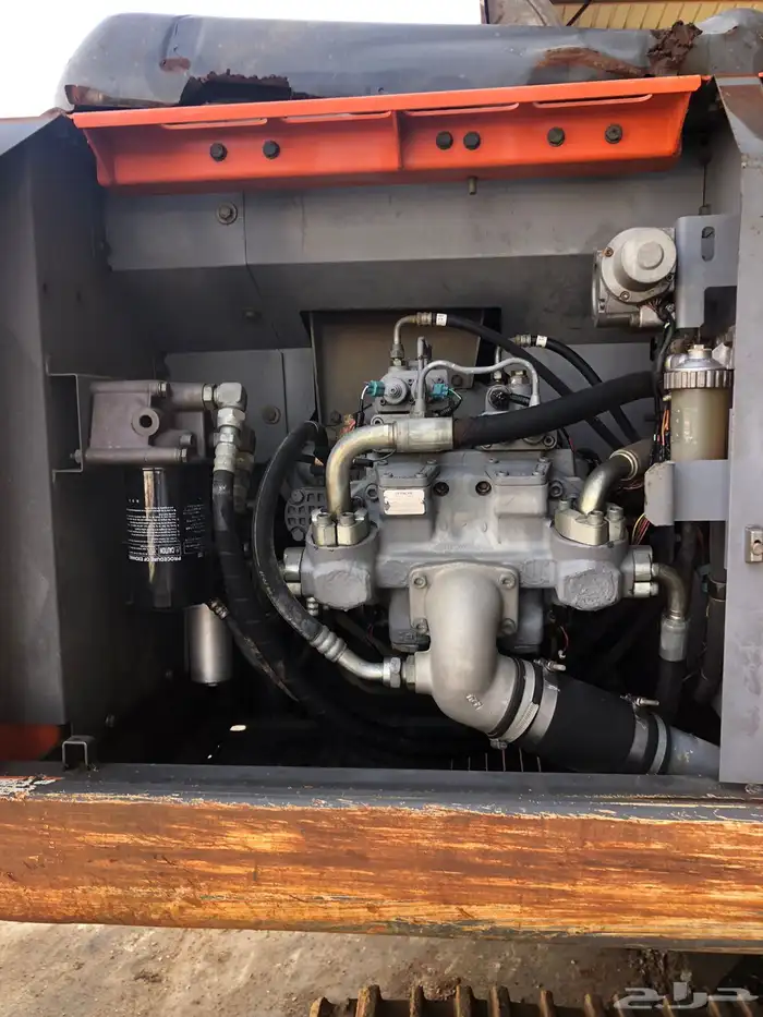 بوكلين هيتاشي 10