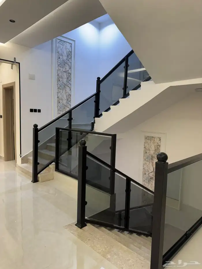 فيلا للبيع المديفر خلف شيب العزيزيه 20