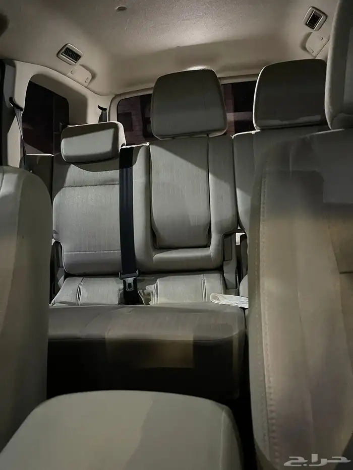 للبيع باجيرو 2017 نص فل نظيف اللون لولي 21