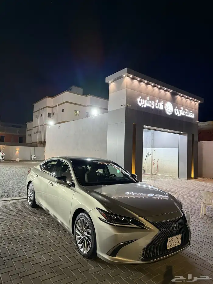 للبيع لكزس ES350 0