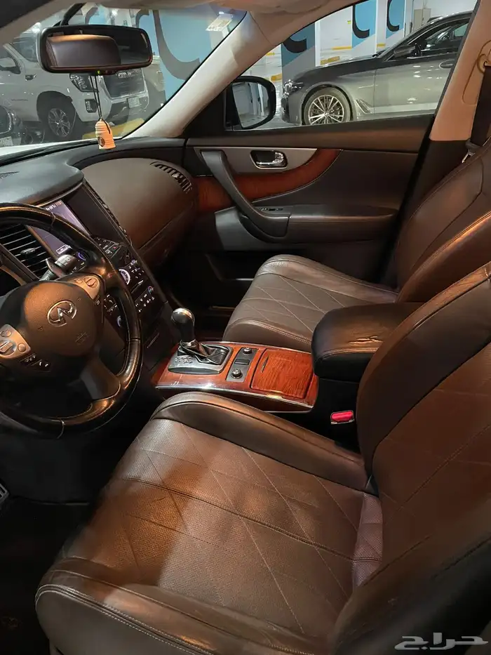 انفنتي FX-37 2013 فل كامل للبيع 6 سلندر 5