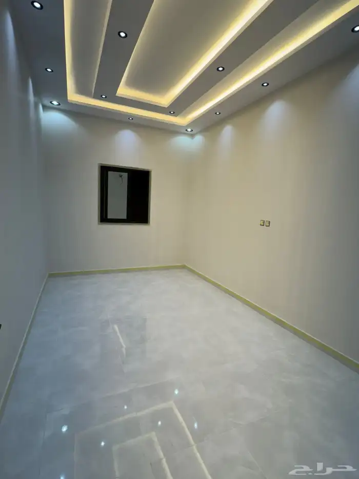 فيلا للبيع المديفر خلف شيب العزيزيه 11