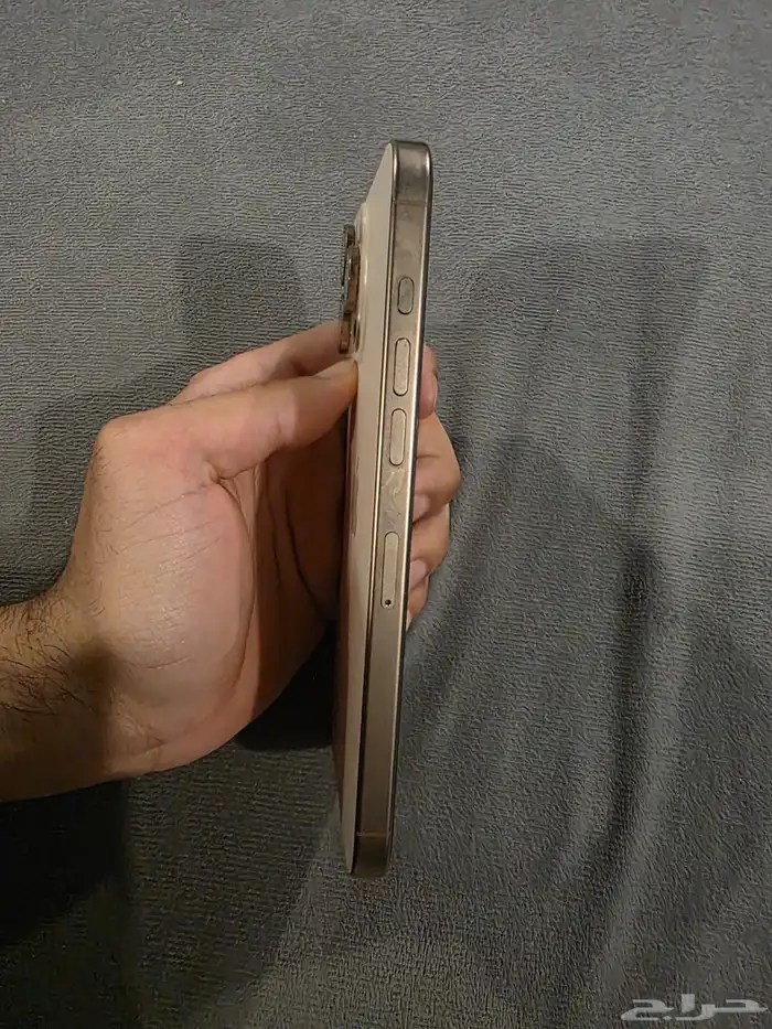 ايفون 16 برو ماكس 4