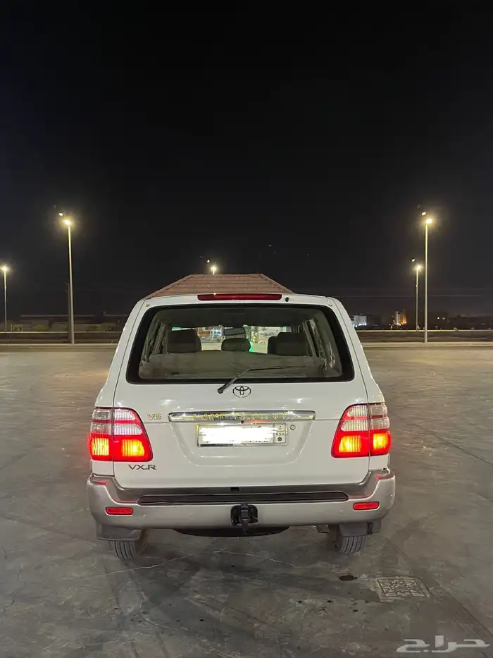 لاند كروزل 4