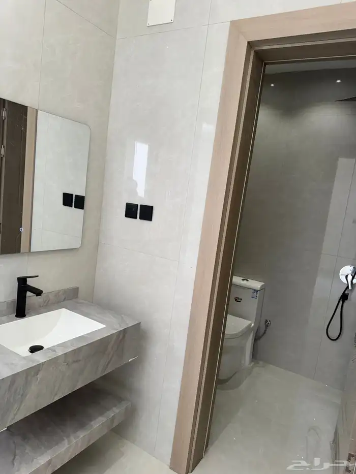 فيلا للبيع المديفر خلف شيب العزيزيه 3