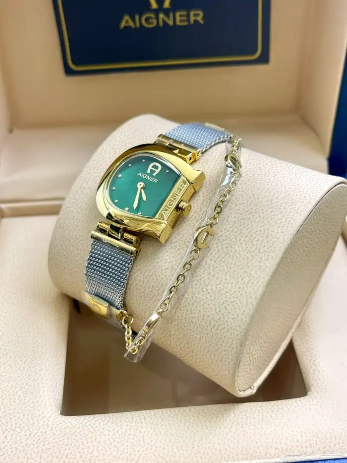 ساعات اقنر نساىي 1