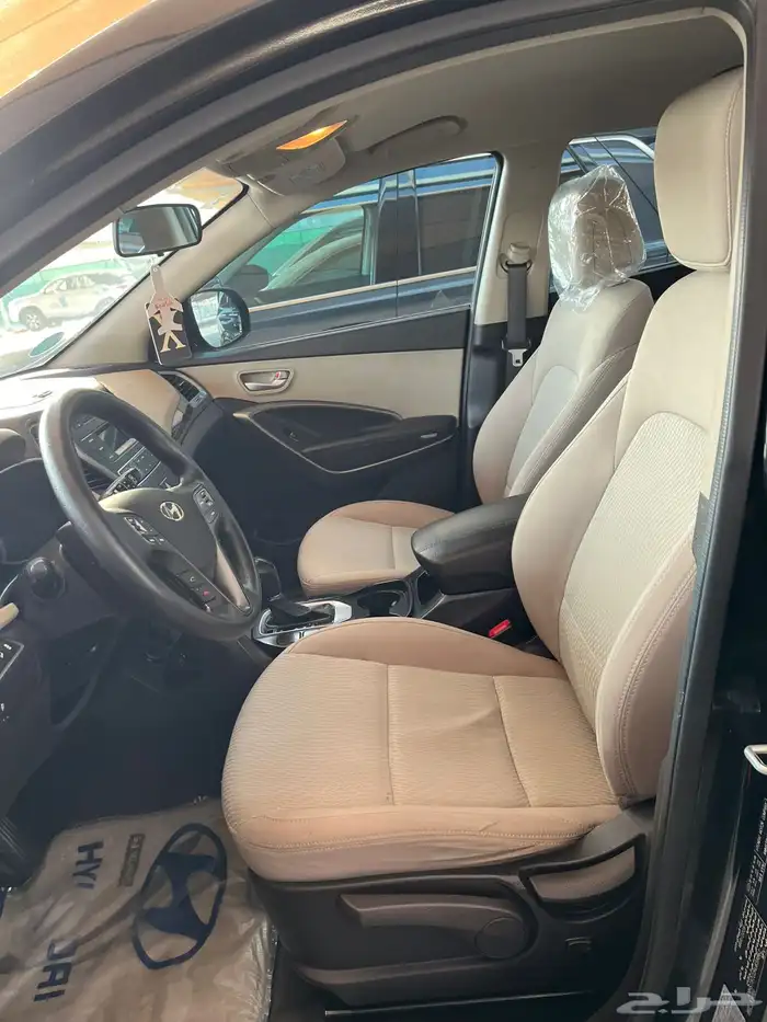 Hyundai santafe 2017 3