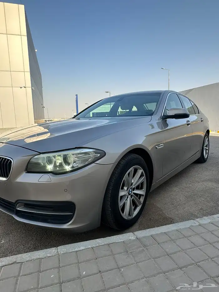BMW_2016_بحالة ممتازه 0