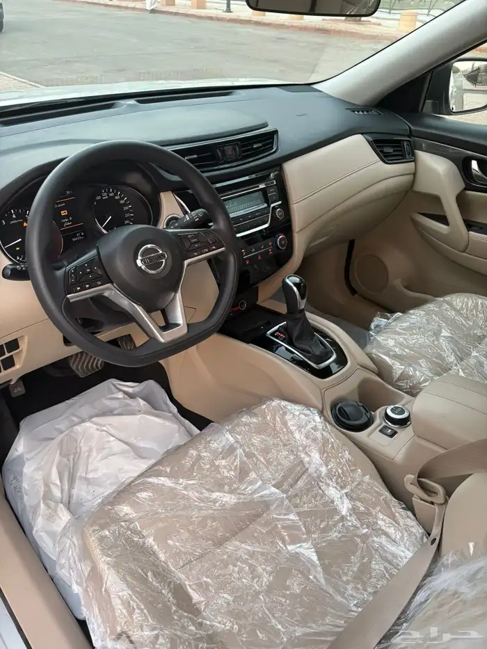 نيسان اكس تريل 1