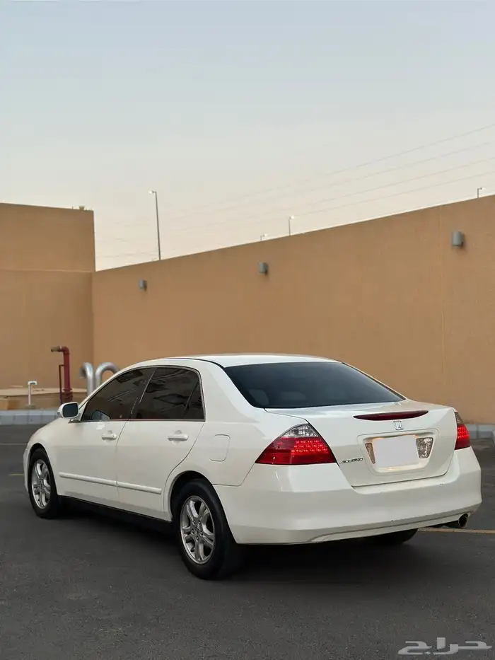 هوندا اكورد 2007 للبيع او البدل 5