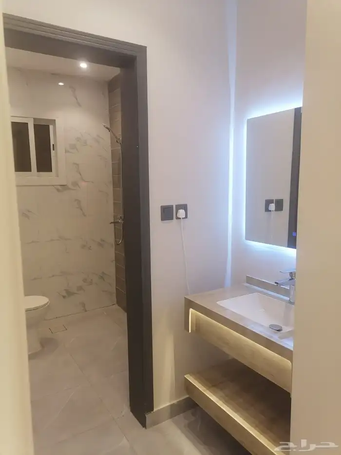 دور شقتين للإيجار في ولي العهد 7 1