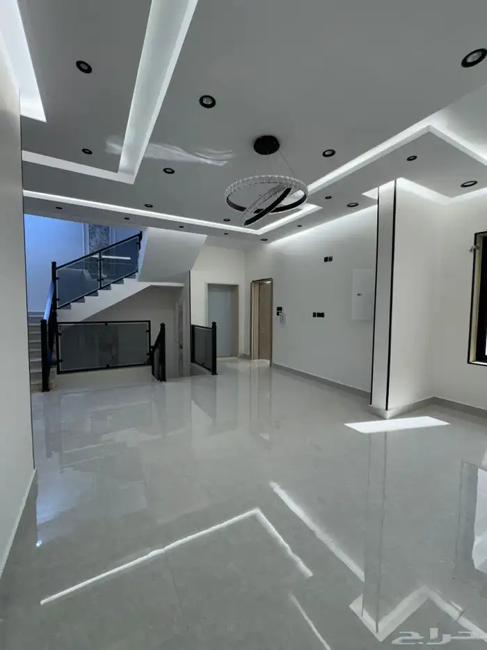 فيلا للبيع المديفر خلف شيب العزيزيه 12