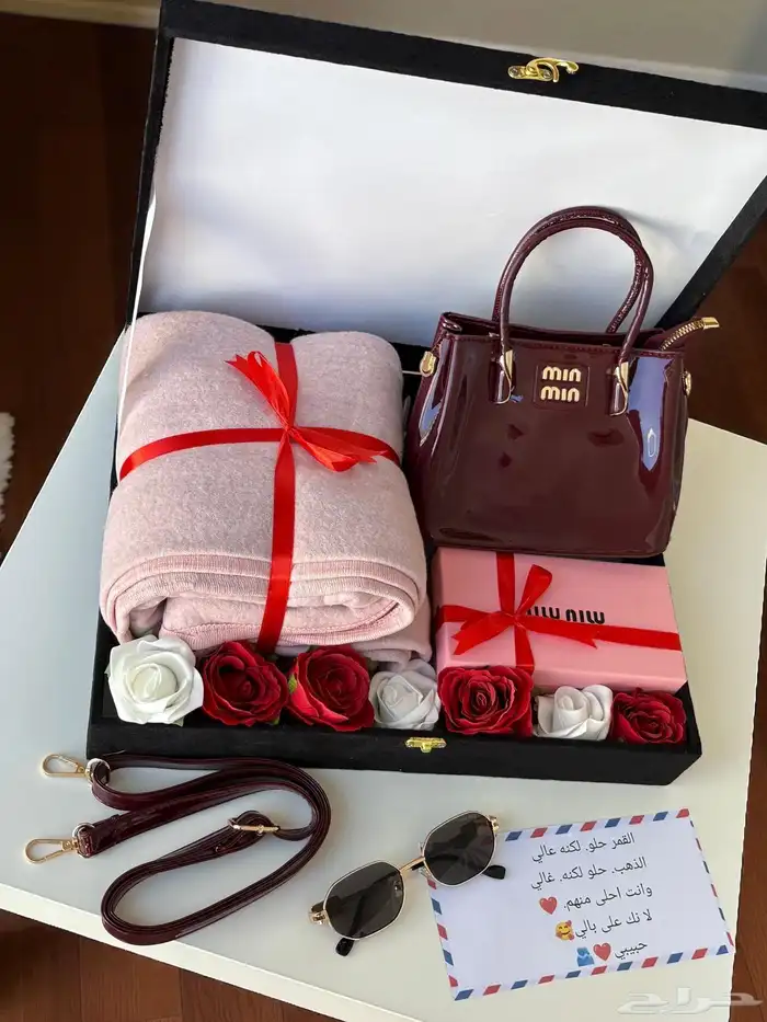 طقم الشتاء هديه نسائيه 1