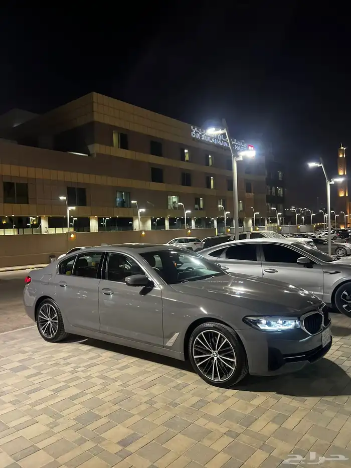 بي ام دبليو 520 فل كامل ناغي اسمنتي 2023 ( تم البيع) 1