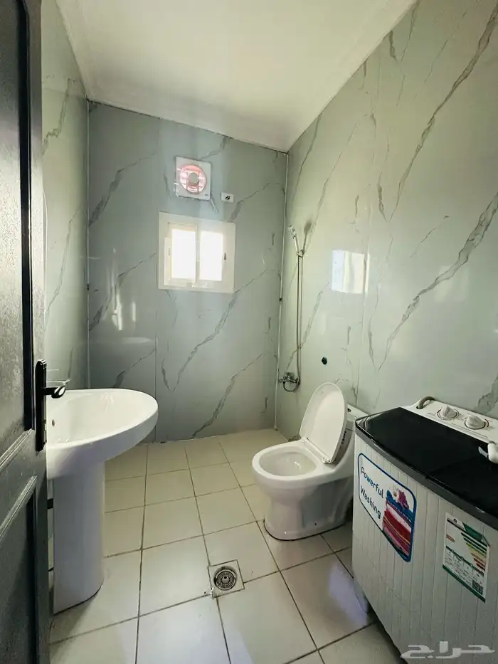 شقه مفروشه للإيجار بجدة حي الروضة 4