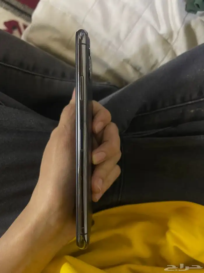 iPhone 11 Pro Max نسبة بطارية73 جيجا64 جوال نظيف كل شيء شغ 10