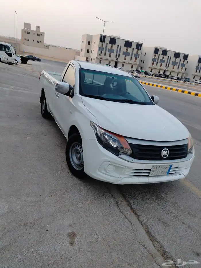 مستبيشي دودج رام للأيجار الشهري 3